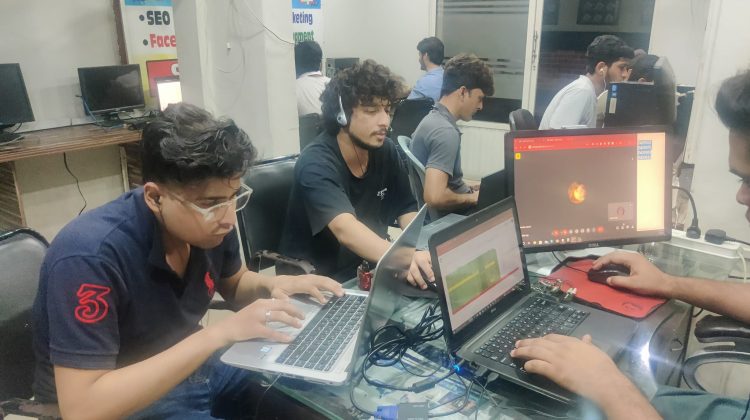 computer educator 8